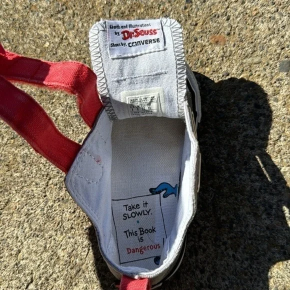 Dr Seuss Converse Kids Low All Star Chuck Taylor - Picture 3 of 10